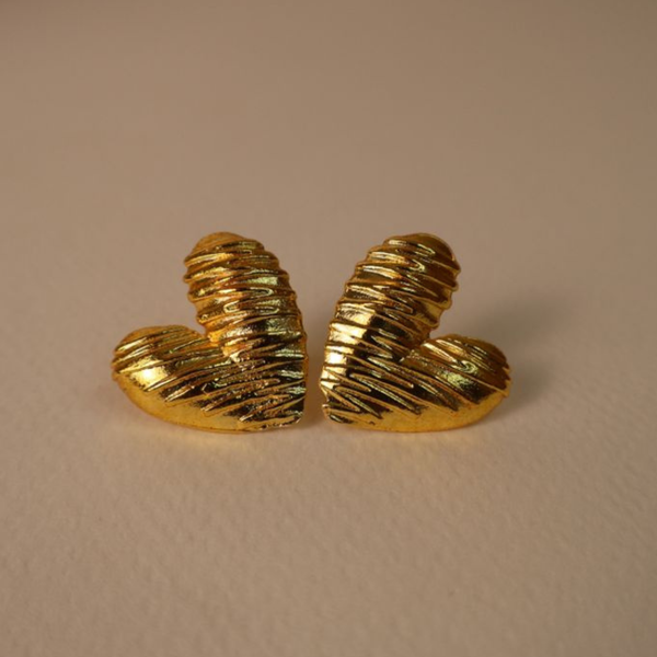 Aretes Corazón Líneas