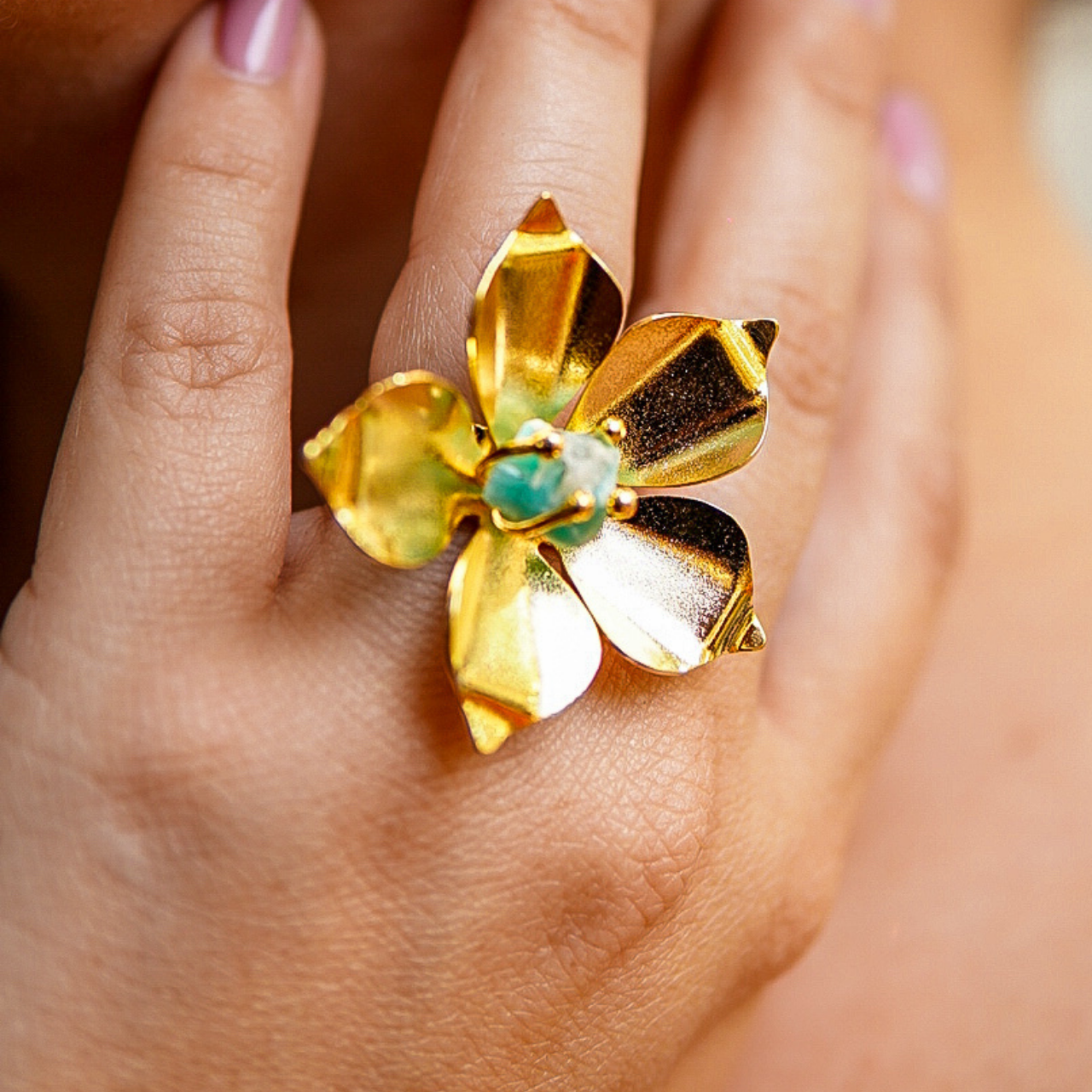 ANILLO FLORECER ESMERALDA