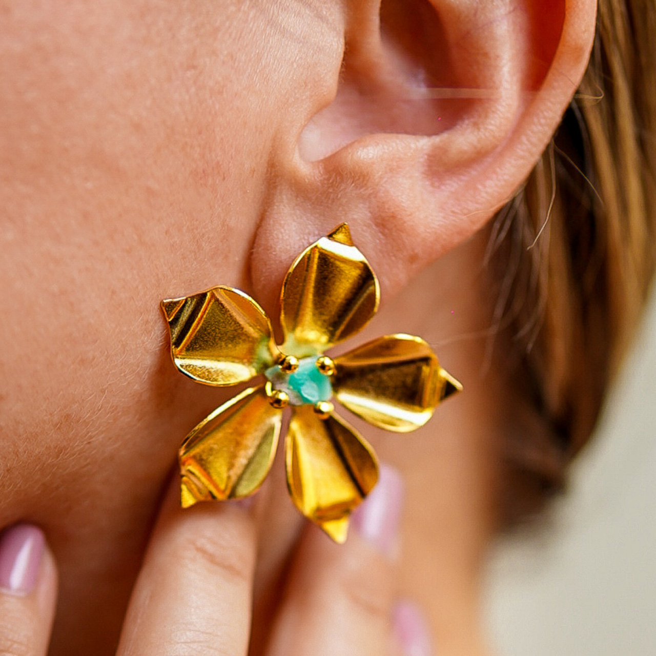 ARETES FLORECER ESMERALDA