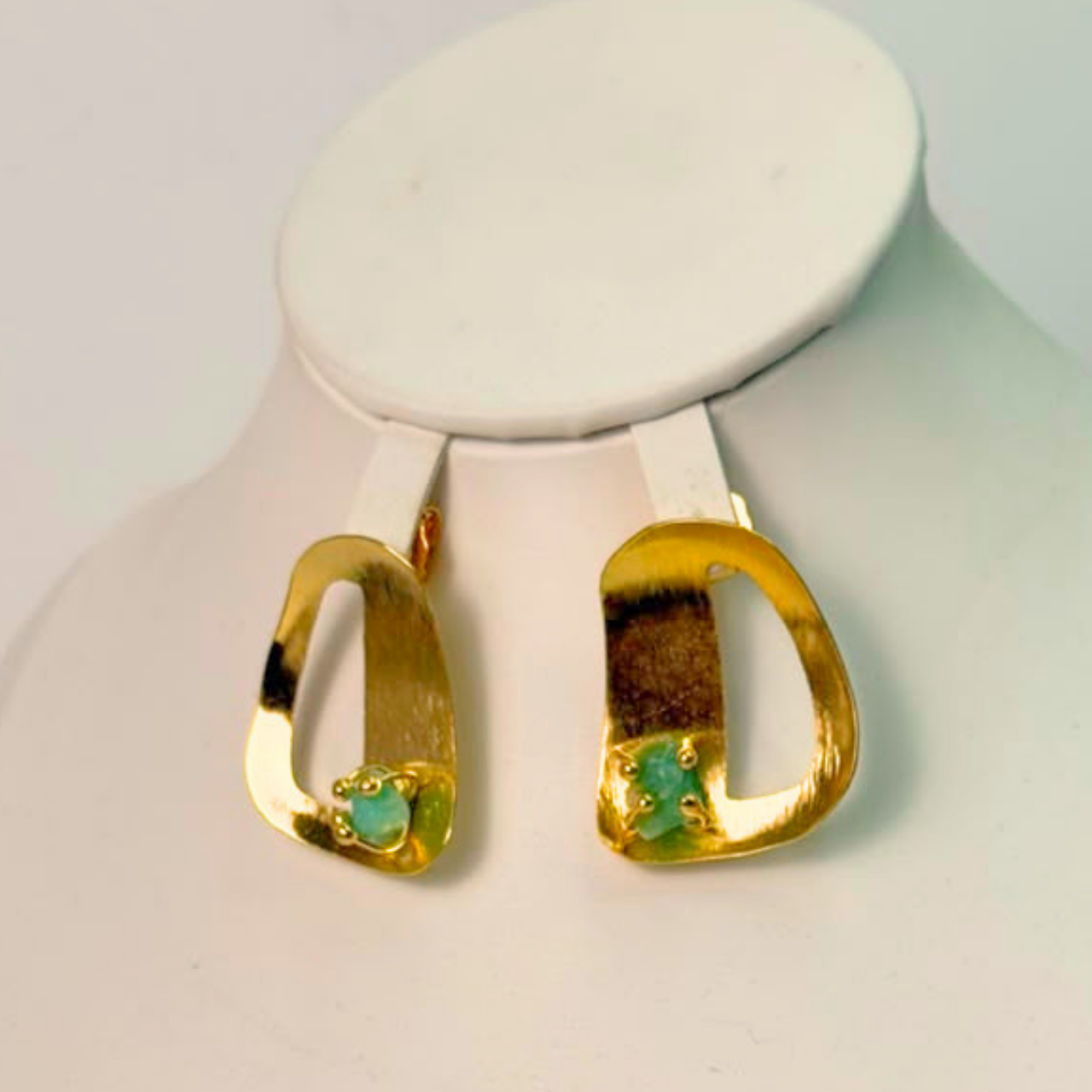 ARETES D'ESMERALDA