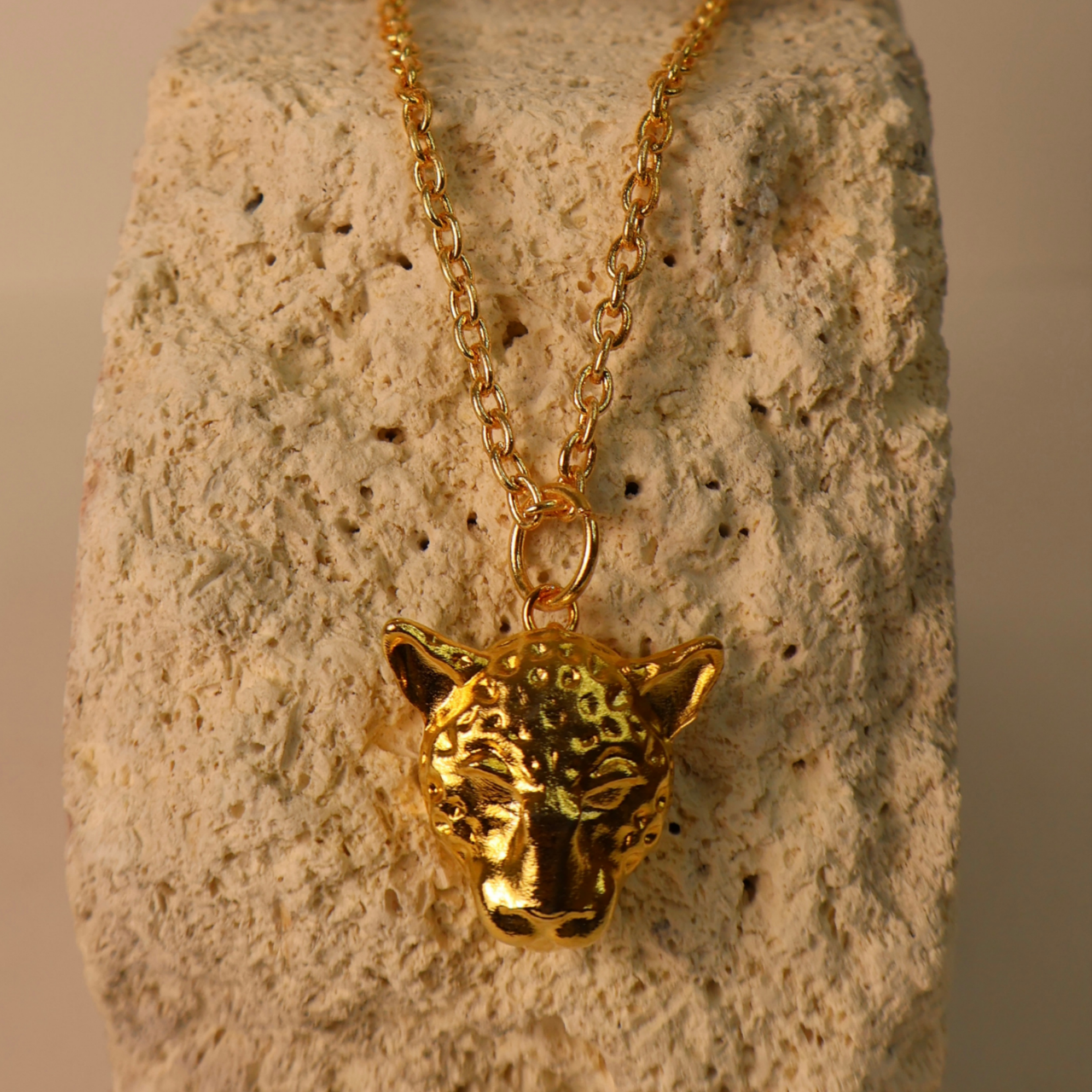 Collar Jaguar