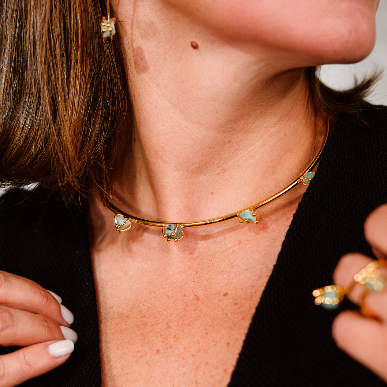 Choker Esmeralda Esencial