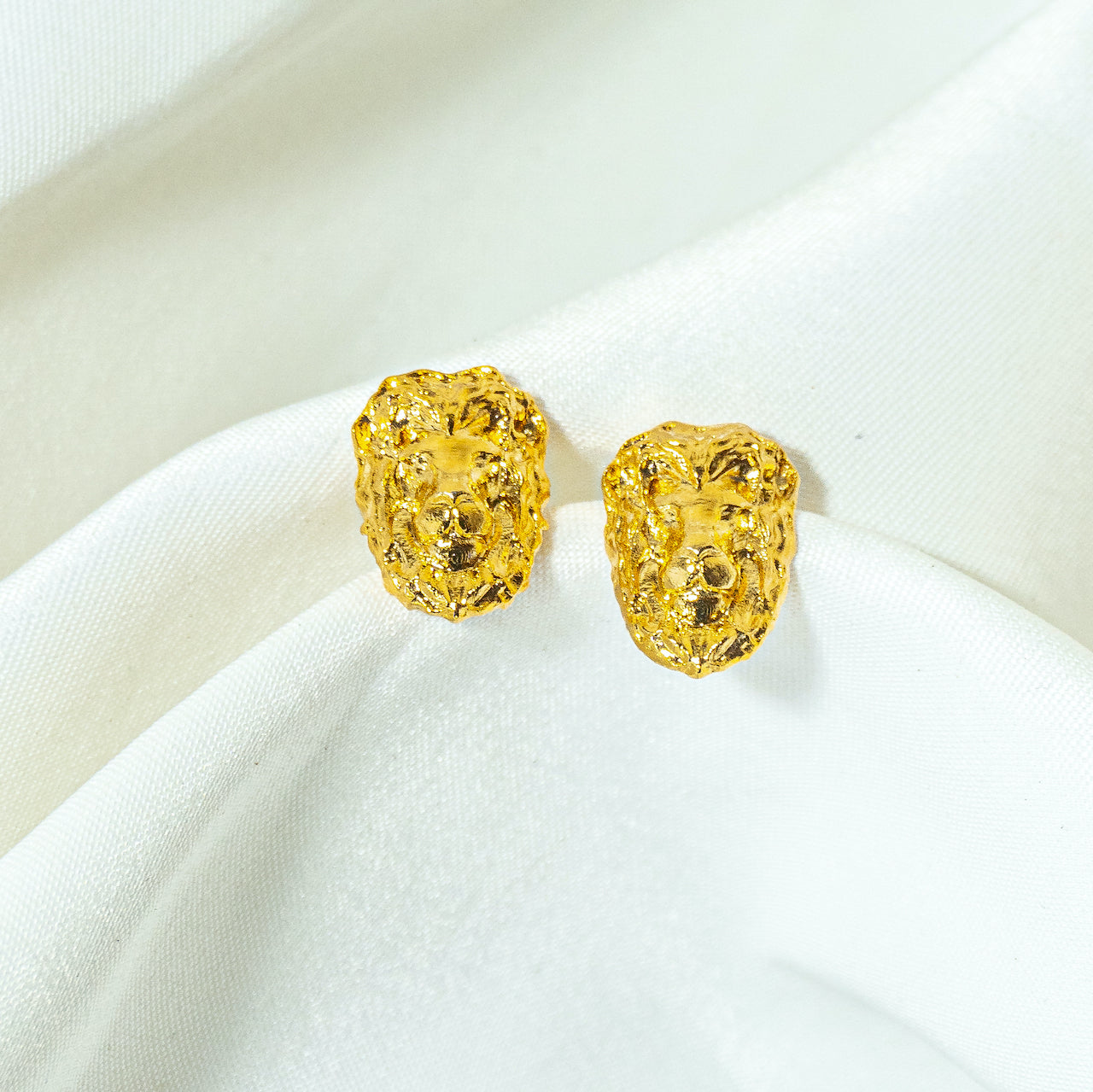 Aretes León Pequeños