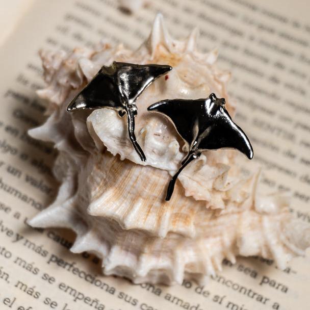 Aretes Mantarraya