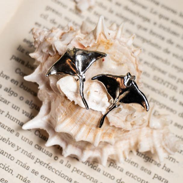 Aretes Mantarraya
