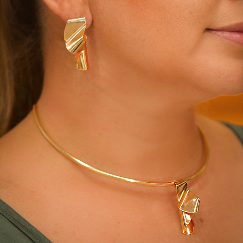 ARETES ÁUREA